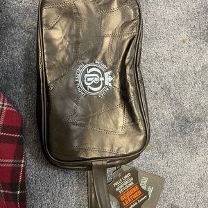 Moody Blues Timeless Flight Genuine Leather Toiletry Bag - Dark Brown